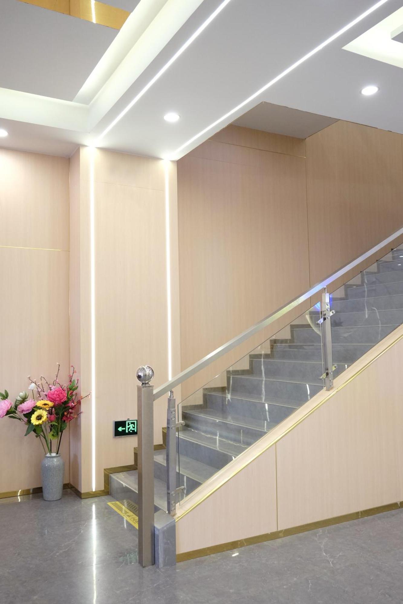 Huahang Hotel - Guangzhou Baiyun International Airport - Free Airport Shuttle Bus 外观 照片