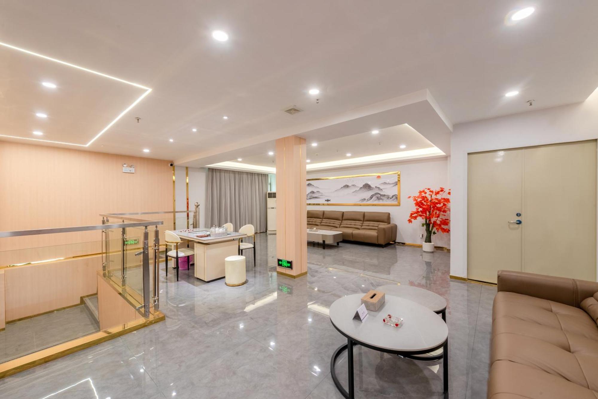 Huahang Hotel - Guangzhou Baiyun International Airport - Free Airport Shuttle Bus 外观 照片