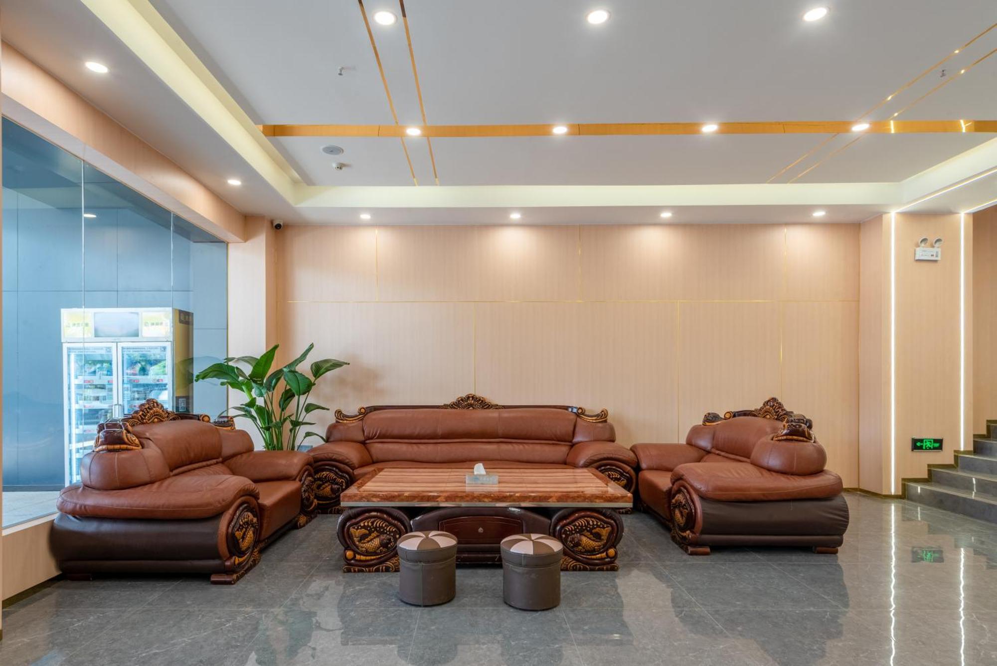 Huahang Hotel - Guangzhou Baiyun International Airport - Free Airport Shuttle Bus 外观 照片